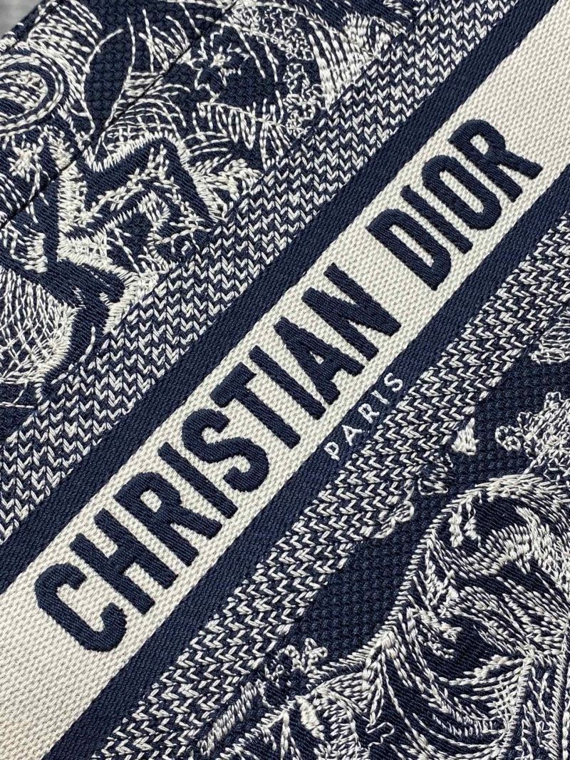 Christian Dior Shopping Bags